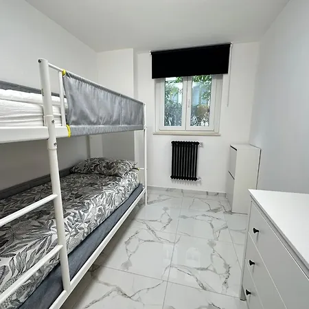 Appartamento Casa Rossini - Moderno A Due Passi Dal Mare