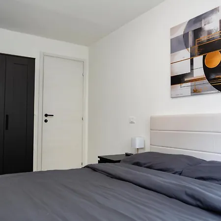 Casa Rossini - Moderno A Due Passi Dal Mare Daire